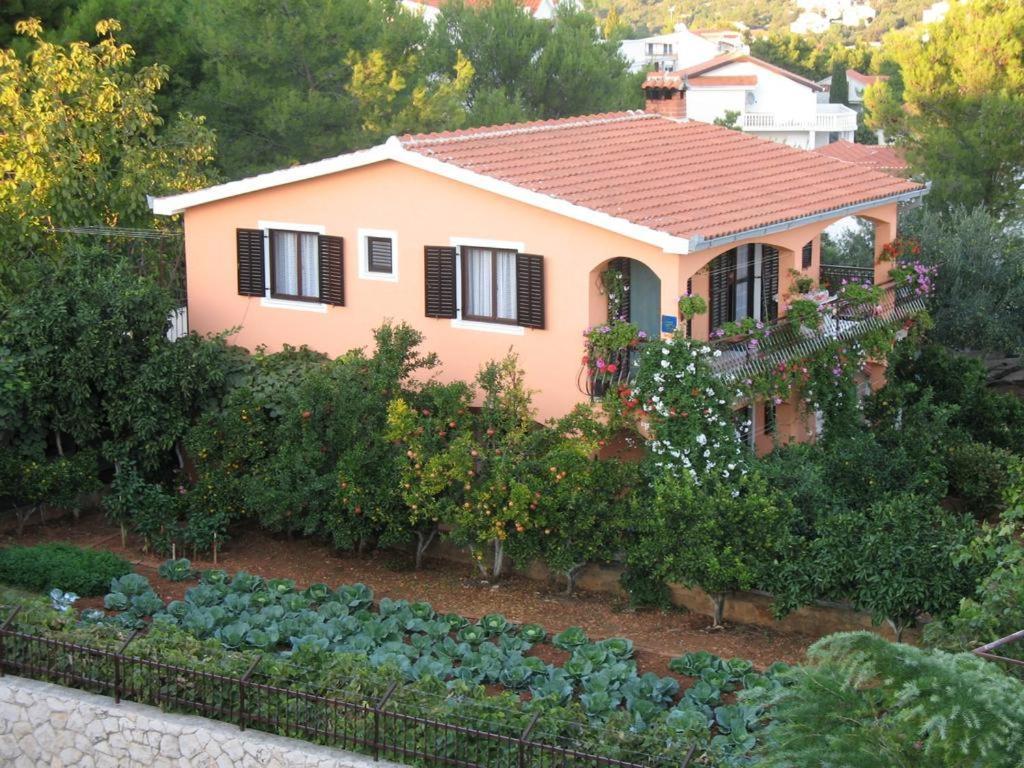 Apartments Ivanka Traù Esterno foto